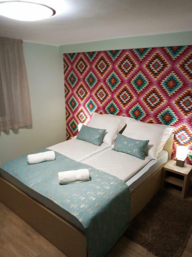 Valentina Apartman Appartement Eger Buitenkant foto