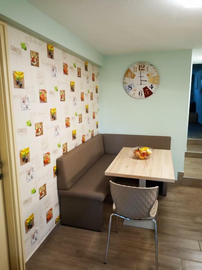 Valentina Apartman Appartement Eger Buitenkant foto