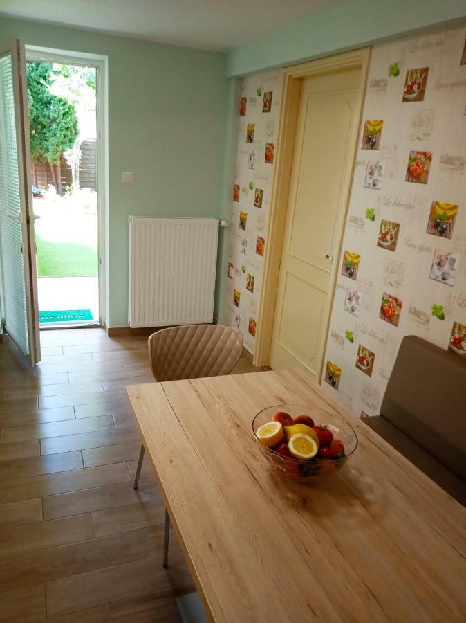 Valentina Apartman Appartement Eger Buitenkant foto